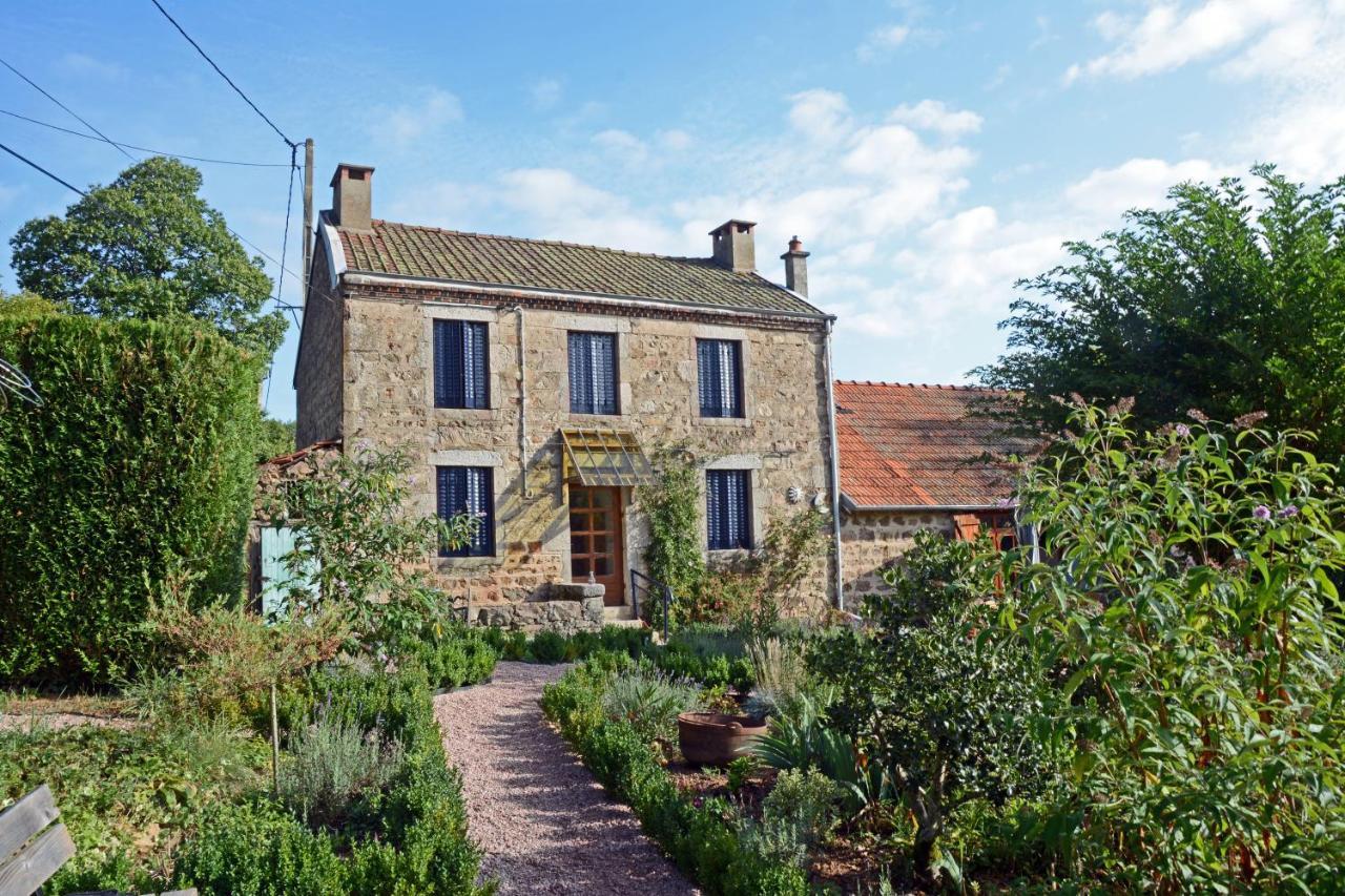 Bed and Breakfast Le Bois Du Four Arfeuilles Экстерьер фото