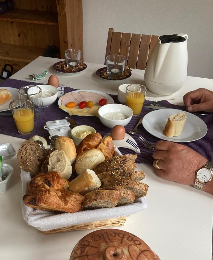 Bed and Breakfast Le Bois Du Four Arfeuilles Экстерьер фото