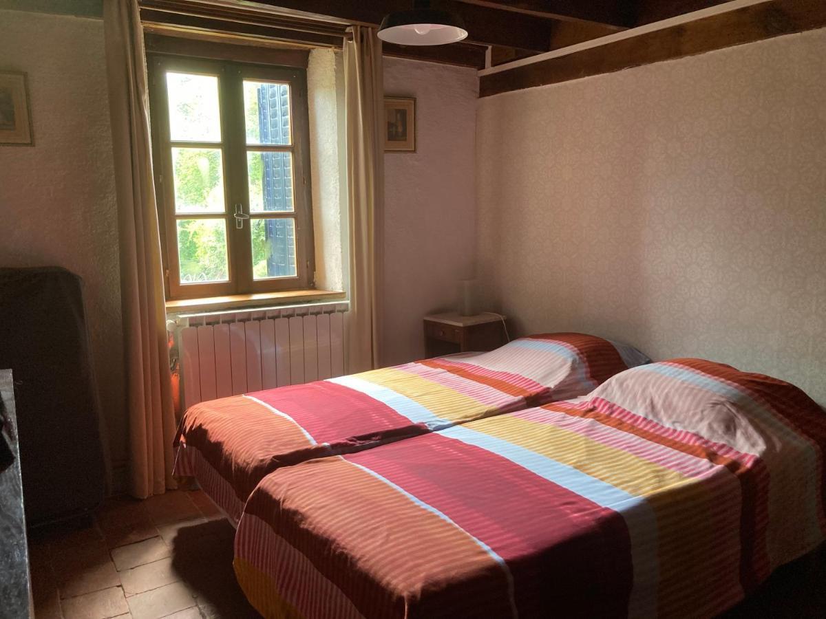 Bed and Breakfast Le Bois Du Four Arfeuilles Экстерьер фото