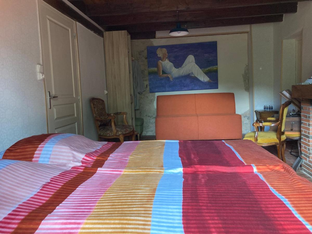 Bed and Breakfast Le Bois Du Four Arfeuilles Экстерьер фото