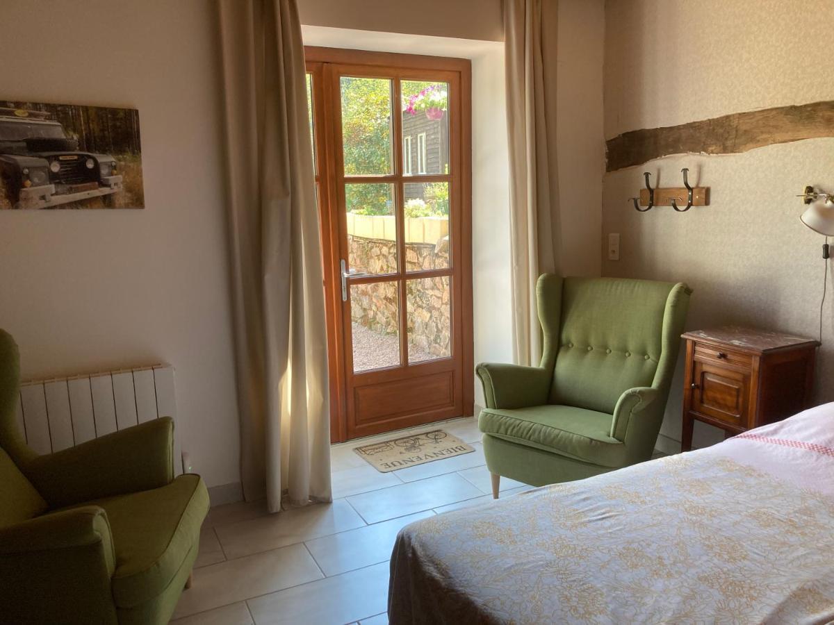 Bed and Breakfast Le Bois Du Four Arfeuilles Экстерьер фото