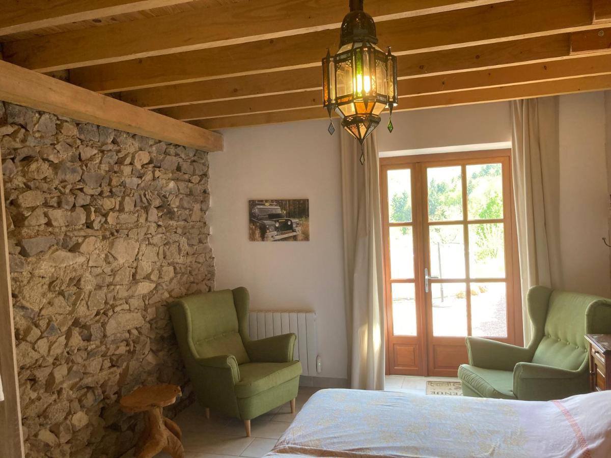 Bed and Breakfast Le Bois Du Four Arfeuilles Экстерьер фото